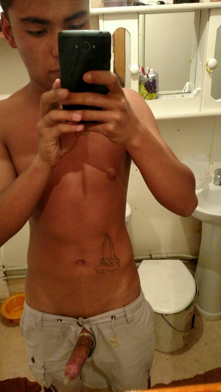 latin boys self pics